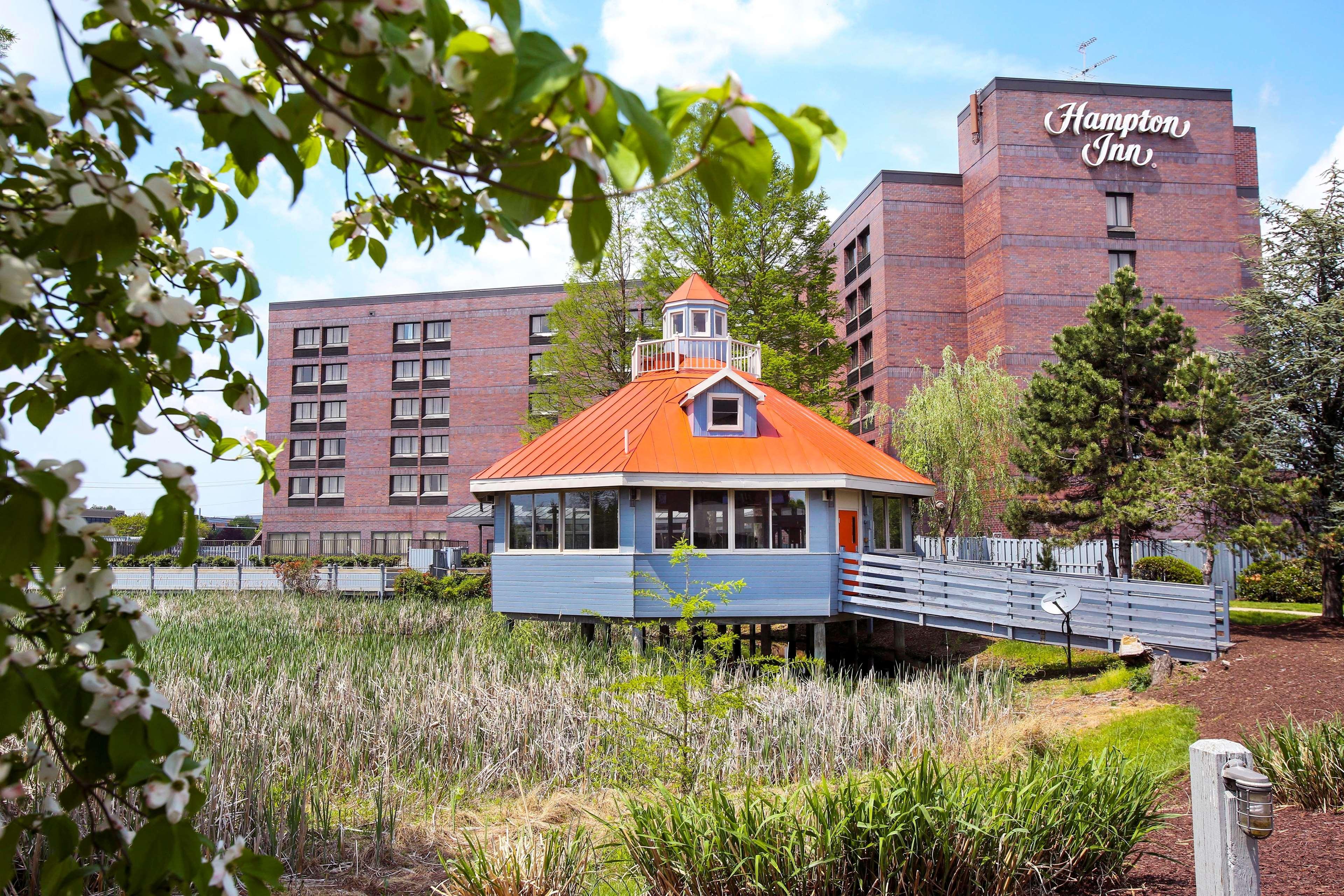 Hampton Inn Frederick Buitenkant foto
