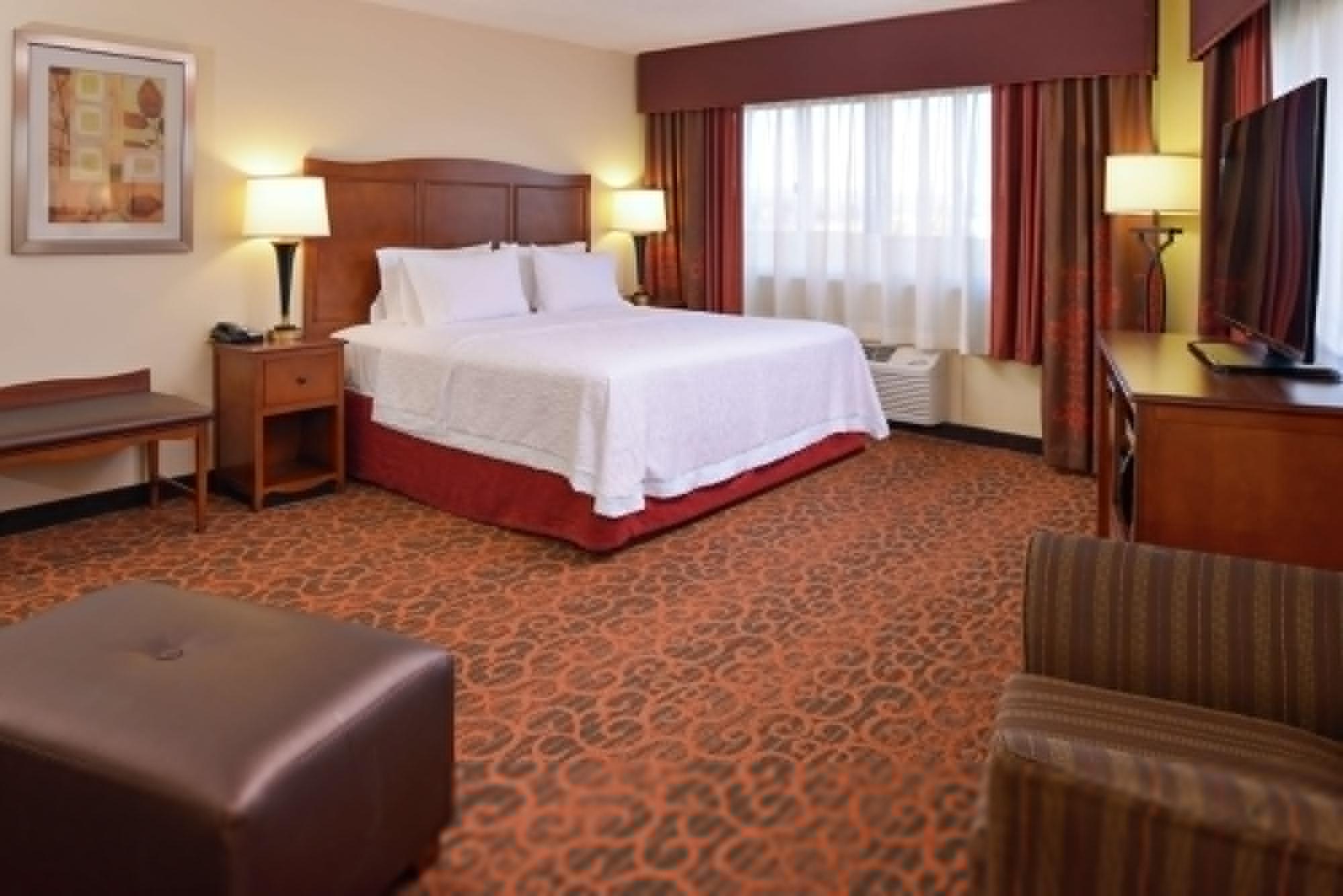 Hampton Inn Frederick Buitenkant foto