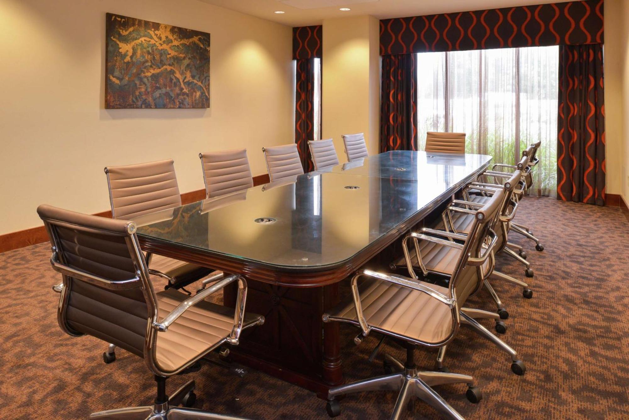 Hampton Inn Frederick Buitenkant foto