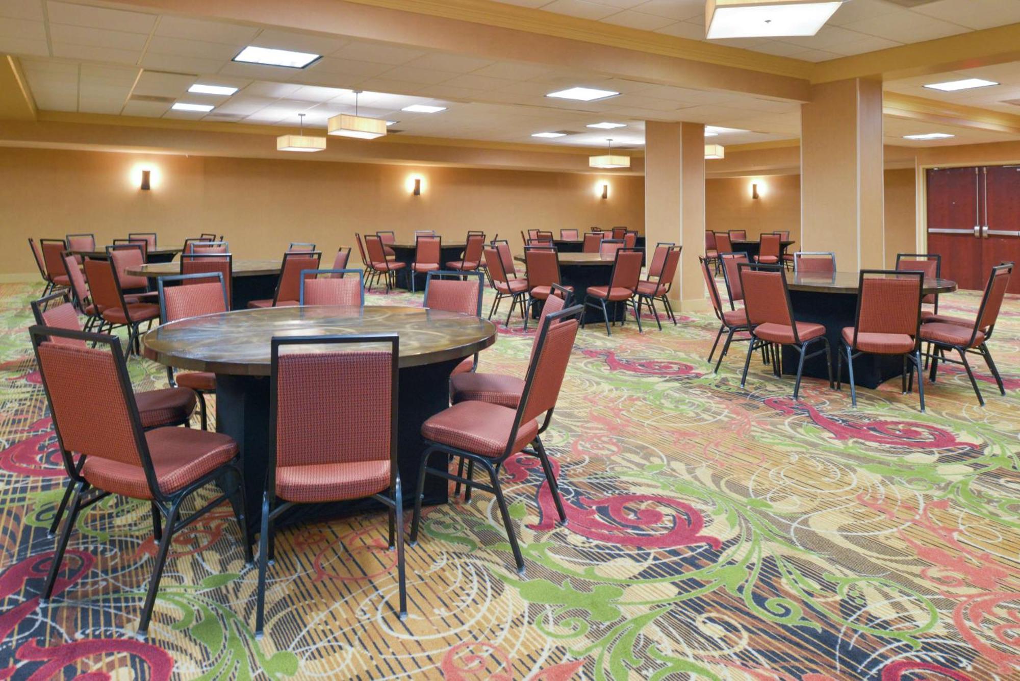Hampton Inn Frederick Buitenkant foto